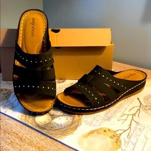 Easy Spirit Black Riley sandals (worn once)